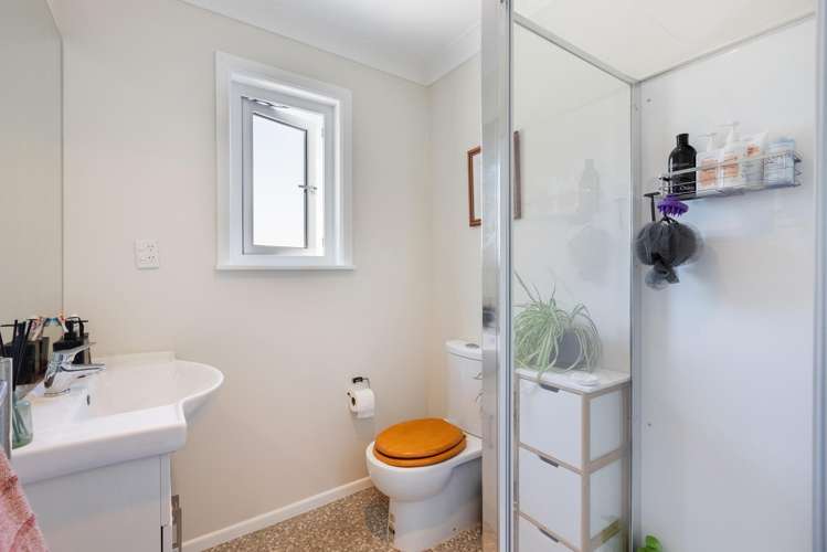 8 Lyndfield Lane Newlands_15