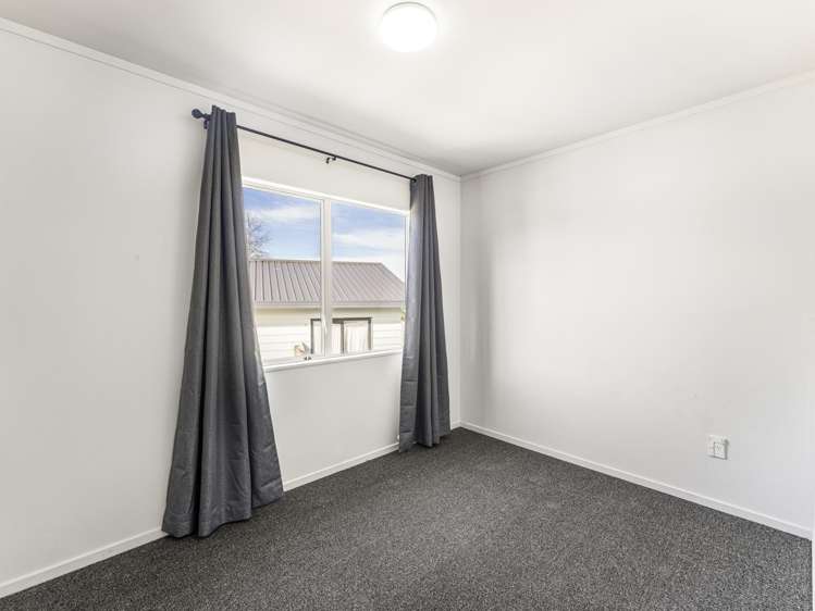 1/75 Etherton Drive Manurewa_8