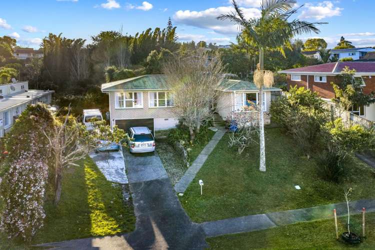 151, 153 & 155 Gossamer Drive Pakuranga_9