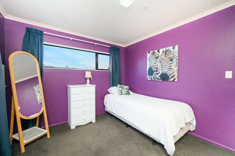 28 Dahlstrom Grove Kelvin Grove_11