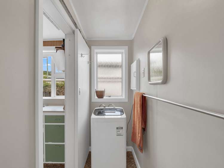 41 Ranui Crescent Diamond Harbour_13