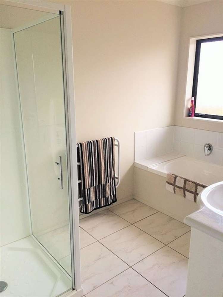 39 King Charles Drive Kingsley Heights_8