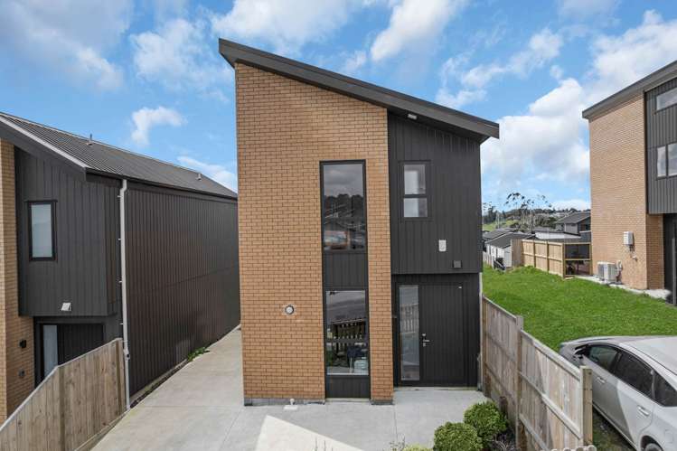 36 Puwha Street Massey_24