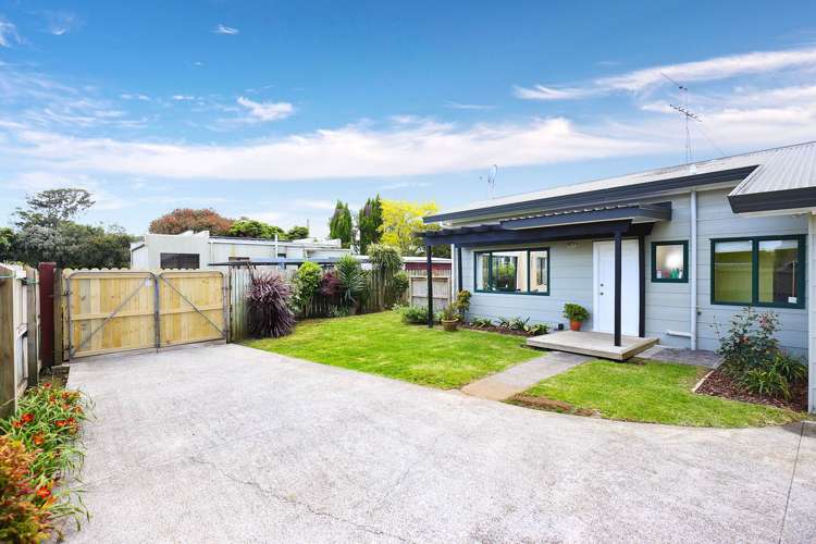 2/27 Hillside Road_5