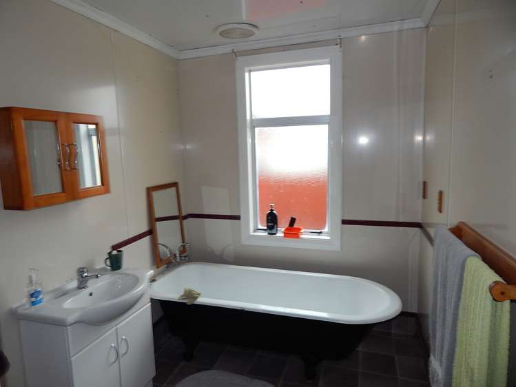 144 Brougham Street Westport_11