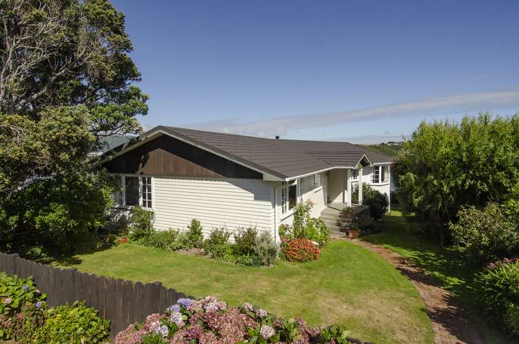 1 Doon Grove Papakowhai_27