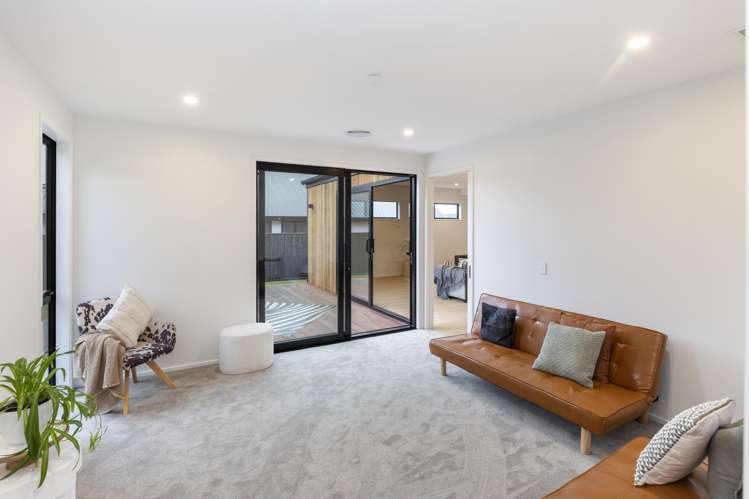 6 Polish Lane Marshland_10