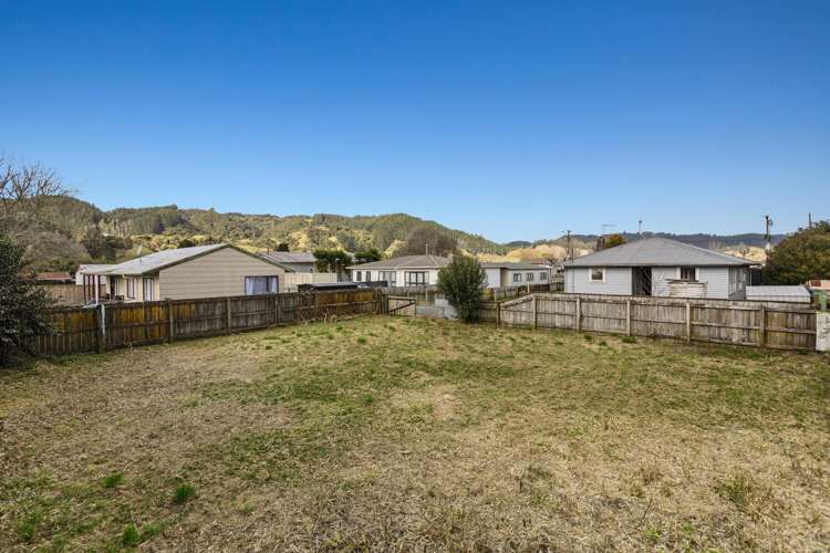 39B McKenzie Street Taneatua_7