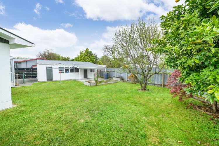 30 Mokau Place Terrace End_22