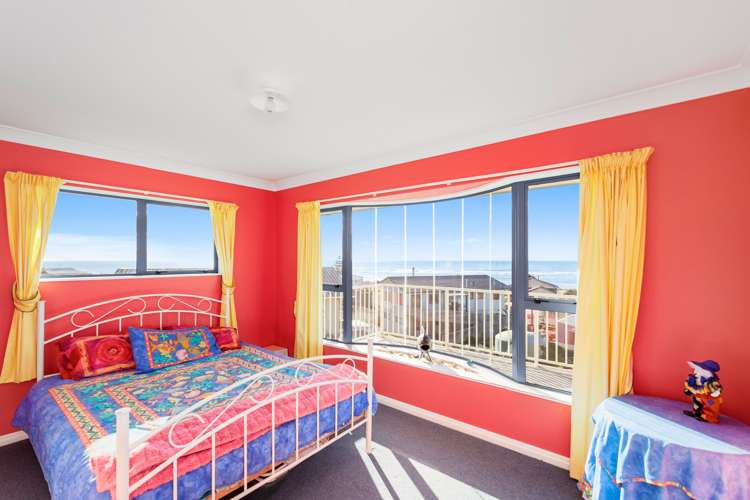 80 Akitio Esplanade Pongaroa_11