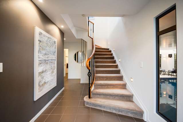 9a Scarboro Terrace Murrays Bay_2