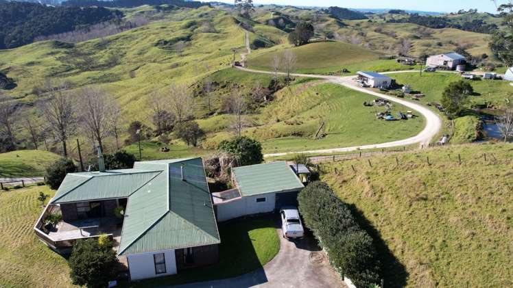 1493 Pukehuia Road Arapohue_20