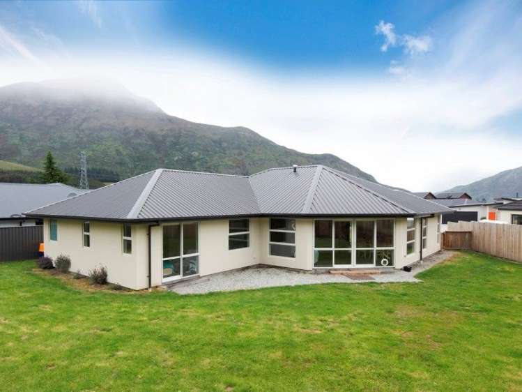 31 Banbury Terrace Lower Shotover_13