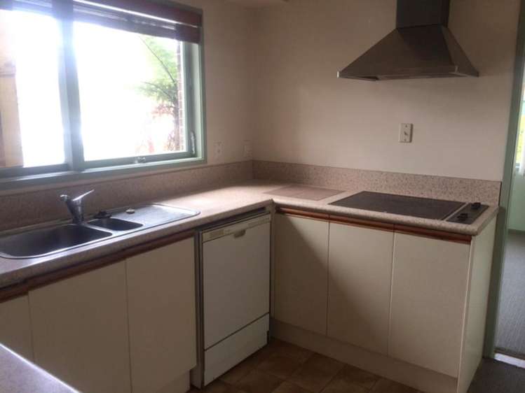 16 Harford Place Pakuranga Heights_1