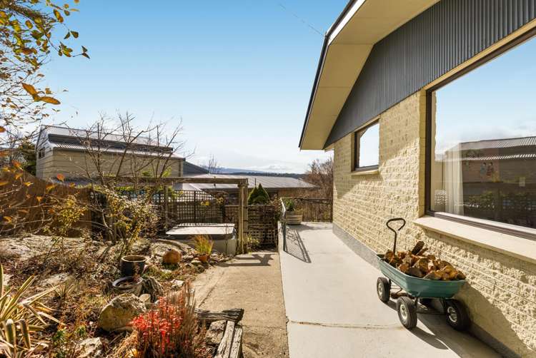 20 Earnscleugh Road Bridge Hill_16