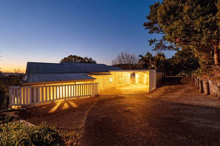 949 East Coast Road_0
