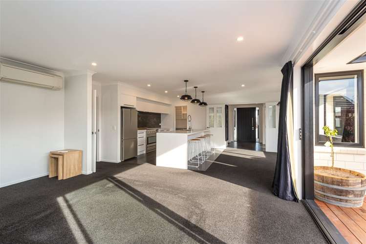 4 Old Farm Place Rangiora_8