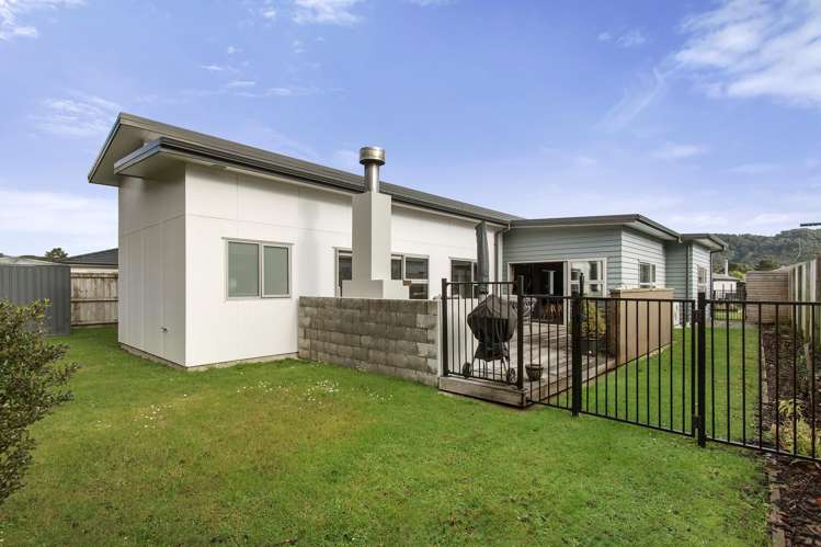 7 Barry Groucott Grove Wainuiomata_17