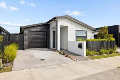 12 Huriana Crescent_3