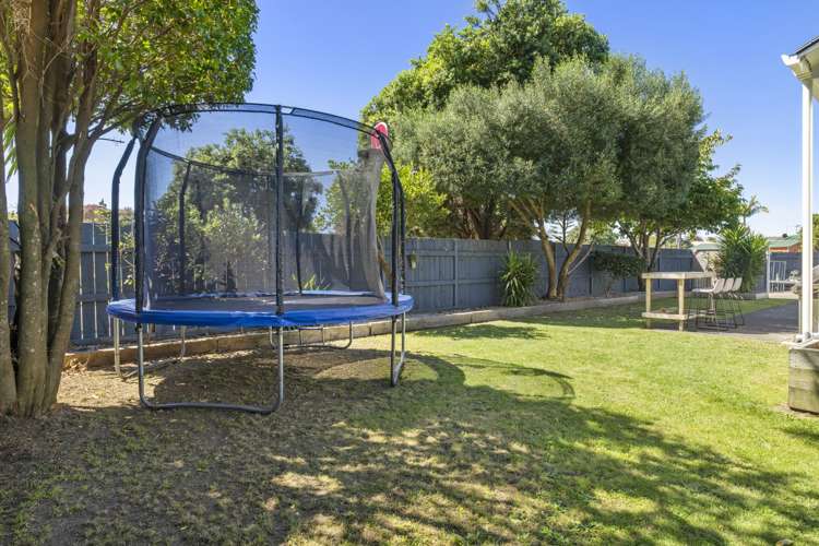 1 Belray Place Papamoa_13