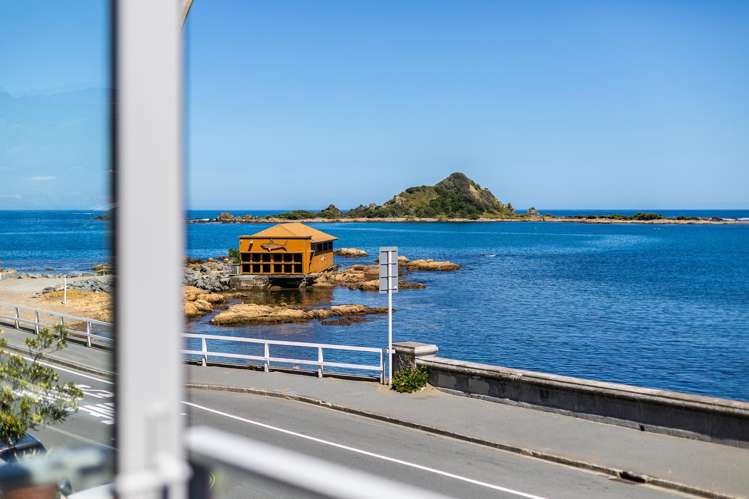 4/222 The Esplanade Island Bay_14