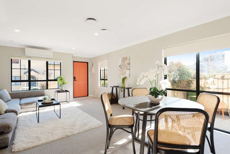 77 Woodhouse Avenue Karori_13