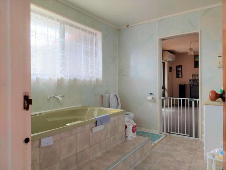 2 Arohanui Street Huntly_9