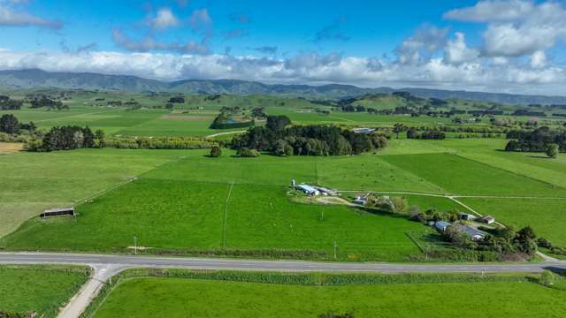 Taree and Clover Pastures - 239 ha