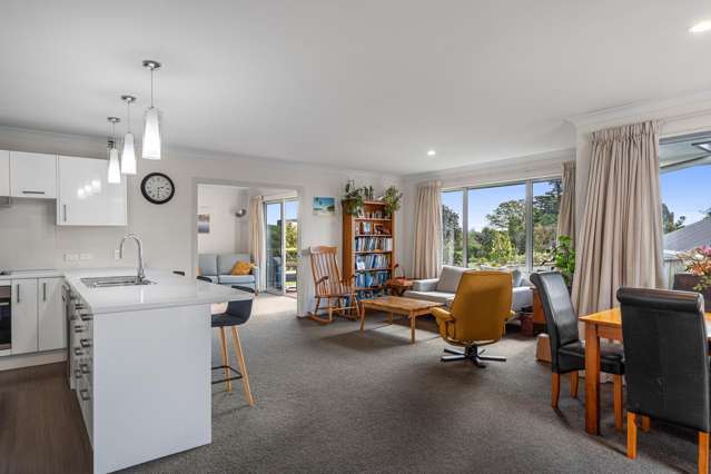 5 Pine Crest Drive Richmond_4