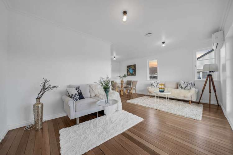 1/15 Picton Street Papatoetoe_4