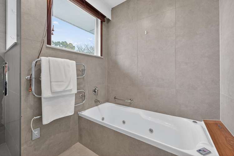 11 and 13 Puketaha Road Swanson_29