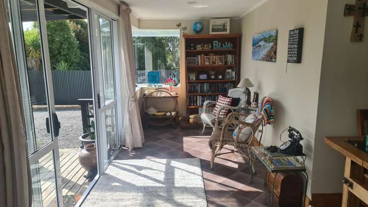 5 Drury Street West Colac Bay_1