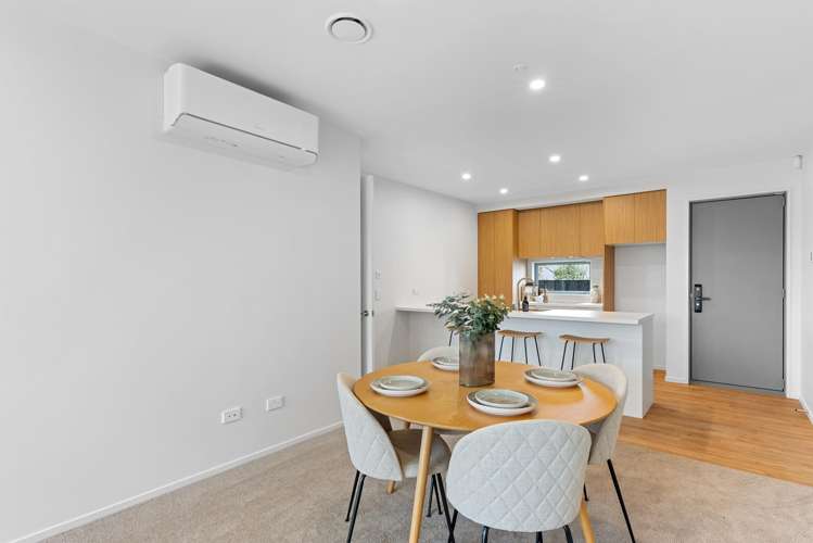1-4/31 Vickerys Road Wigram_4