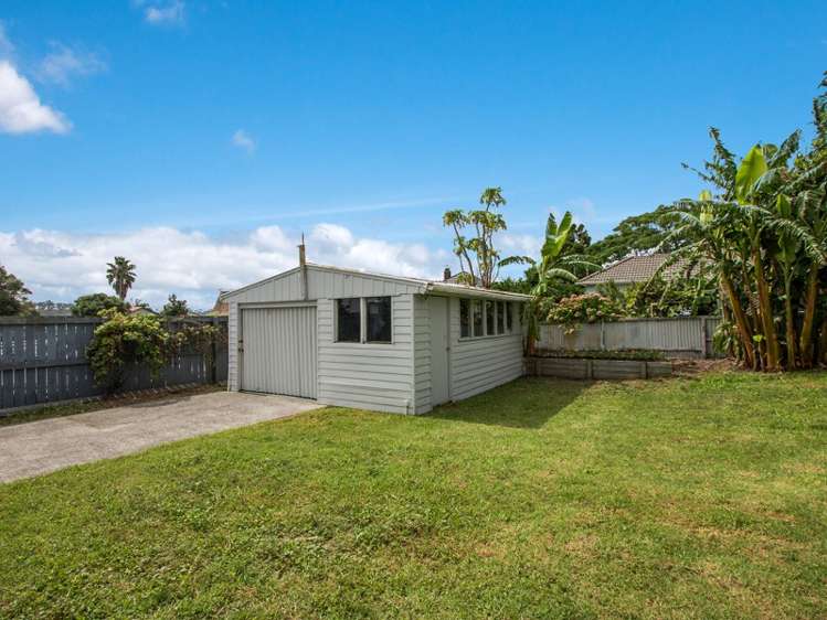 8 Smale Street Point Chevalier_14