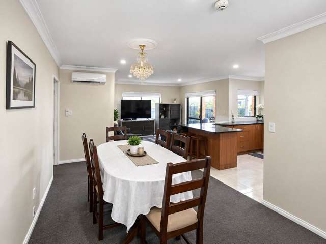 17 Capistrano Mews Goodwood Heights_3