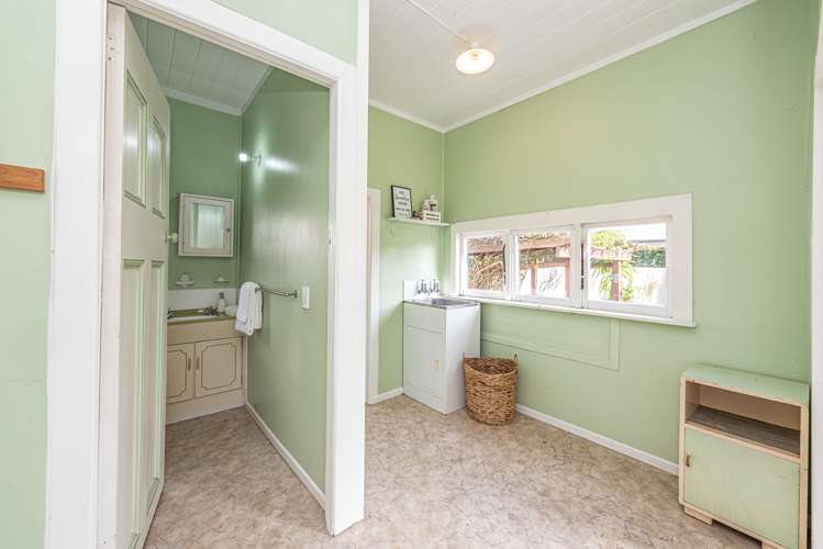 112 Glasgow Street Wanganui Central_11