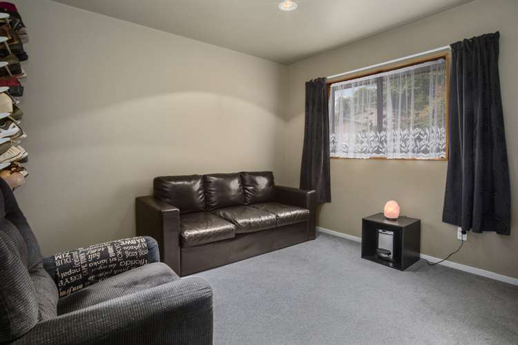 22 Picasso Grove Belmont_7