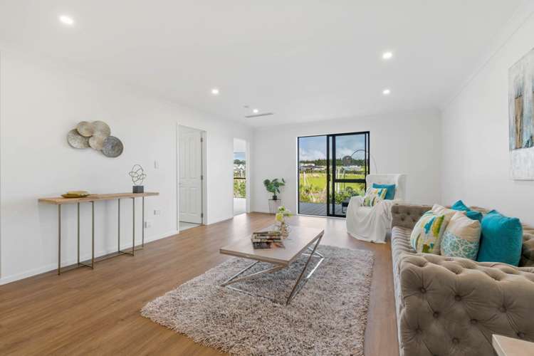 90 Voyager Drive Gulf Harbour_8