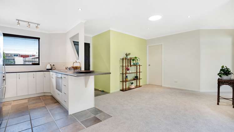 21b Fairway Avenue Red Beach_7