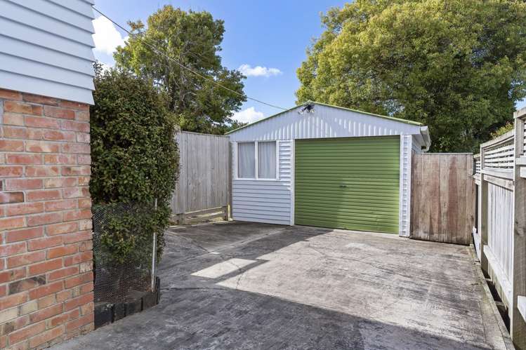 7 Tauhara Street Green Bay_6