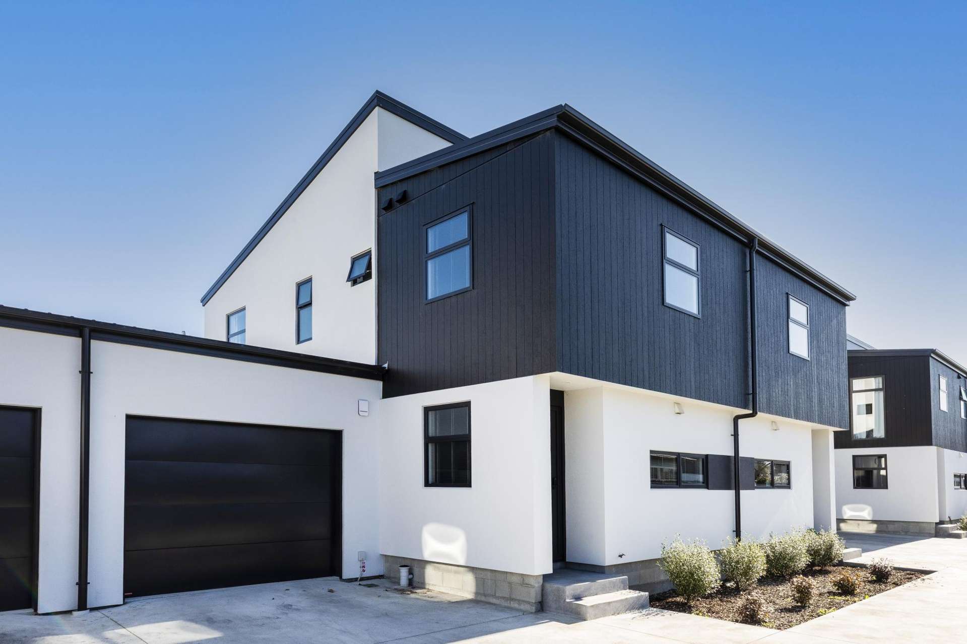 4/38 Wildberry Street Woolston_0