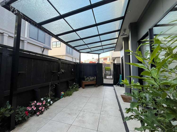 61-B Andrew Road 10679_15