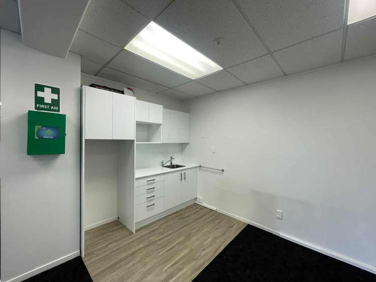 507 Lake Road Takapuna_6