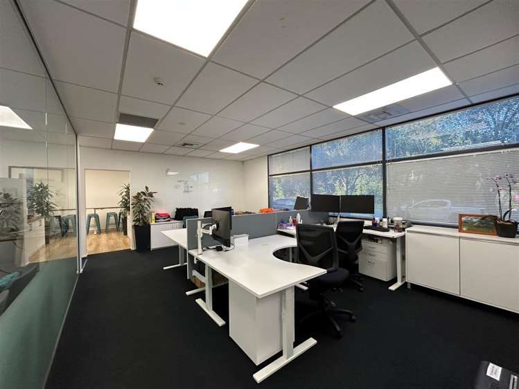 128 Hugo Johnston Drive Penrose_6