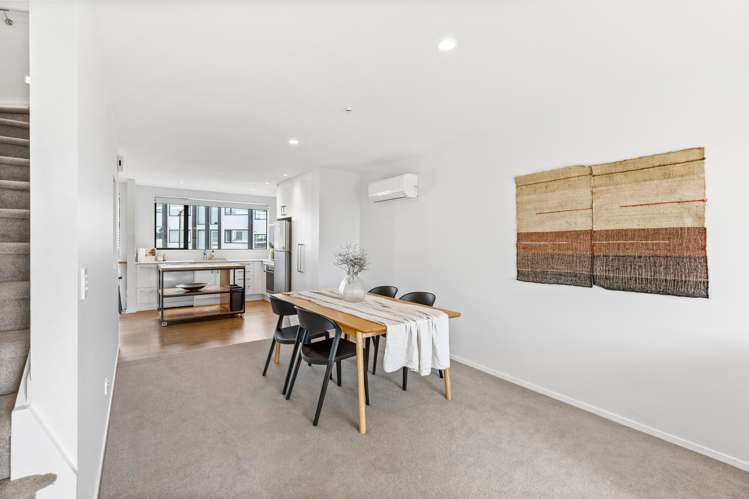 18 Memorial Park Lane Hobsonville_8