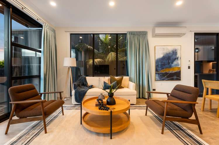 73 Joshua Carder Drive Hobsonville_11