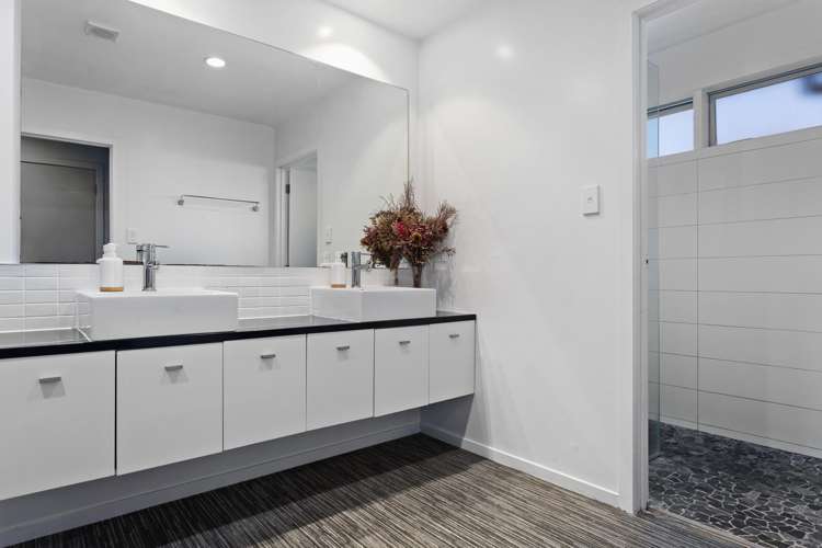 51 Salonika Street_5