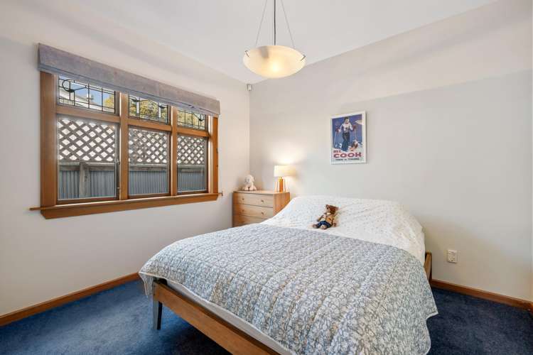 19 Birdwood Avenue Beckenham_13