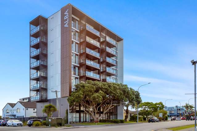 Living in the Heart of Takapuna!