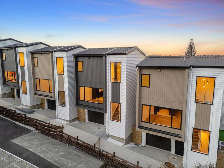 194 White Swan Road Mt Roskill_19